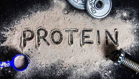 پودر پروتئین چیست و چه ویژگی هایی دارد؟