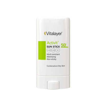 ضد آفتاب استیکی ویتالیر مدل اکتی ویت با SPF50+ مناسب برای پوست چرب و مختلط