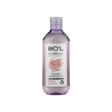 شامپو بدن مرطوب كننده بيول حاوی عصاره نمک دريا مناسب برای پوست های نرمال تا چرب