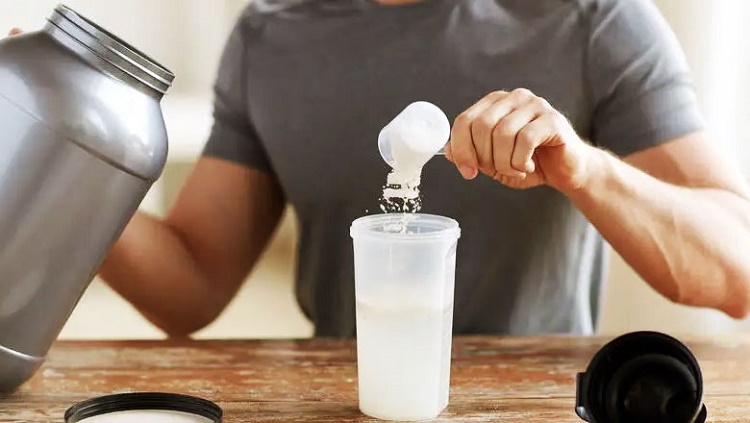 طریقه مصرف پروتئین وی برای افزایش وزن
