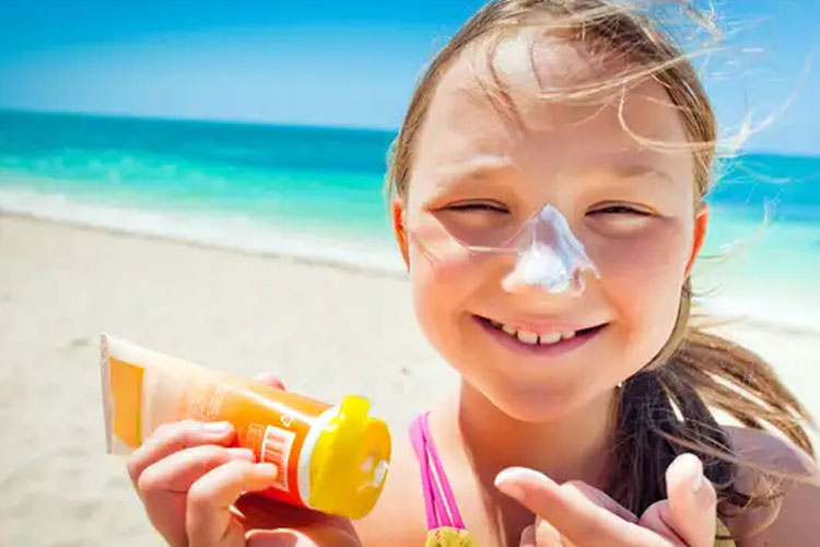 ویژگی‌ های یک کرم ضد آفتاب خوب چیست؟